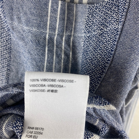 Anthropologie Maeve Blue Chatham Striped Button Down Shirt Size Medium - Picture 9 of 9
